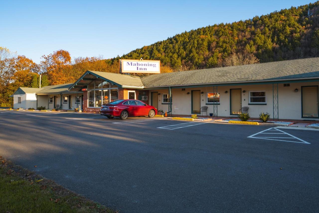 Mahoning Inn Lehighton Exterior photo